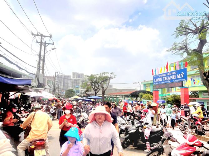 BÁN NHÀ MẶT TIỀN KD CHỢ - NGUYỄN VĂN TĂNG, QUẬN 9