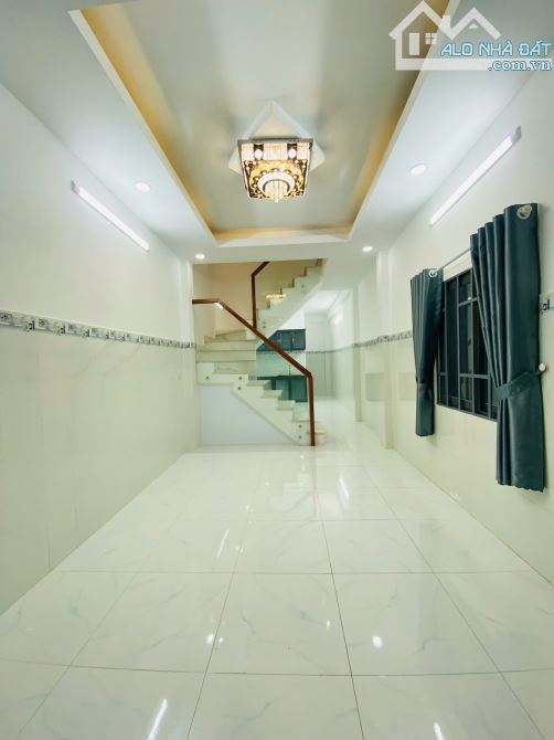 Bán nhà riêng 2 tầng lầu tại Huỳnh Tấn Phát, Nhà Bè, HCM chỉ 3,98 tỷ,DT đất 52m2 sổ riêng
