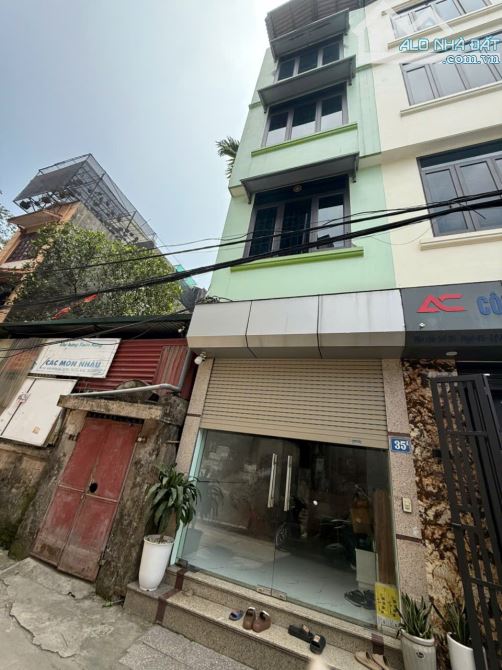 Cho thuê nhà Việt Hưng Long Biên, 4 tầng, 4 Phòng ngủ, đường 4m tiện ích xung quanh
