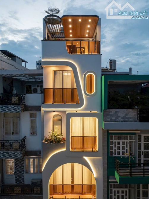 Bán căn nhà FULL NỘI THẤT đường NGUYỄN VĂN KHỐI PHƯỜNG 11