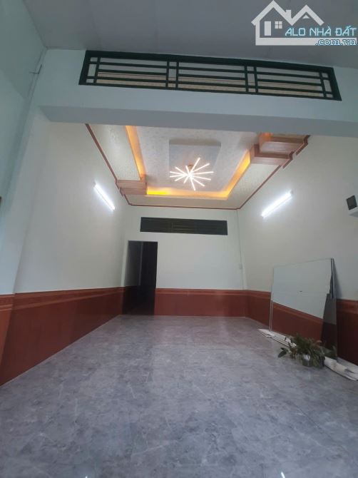 Cho thuê nhà hẻm 188 đường nguyễn văn cừ, gần công an quận ninh kiều
