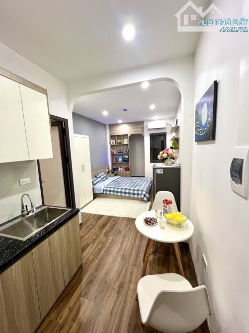 BÁN TÒA CCMN NGUYỄN XIỂN 75M2 7 TẦNG 23PKK DÒNG TIỀN 1.2 TỶ/NĂM GIÁ 16 TỶ