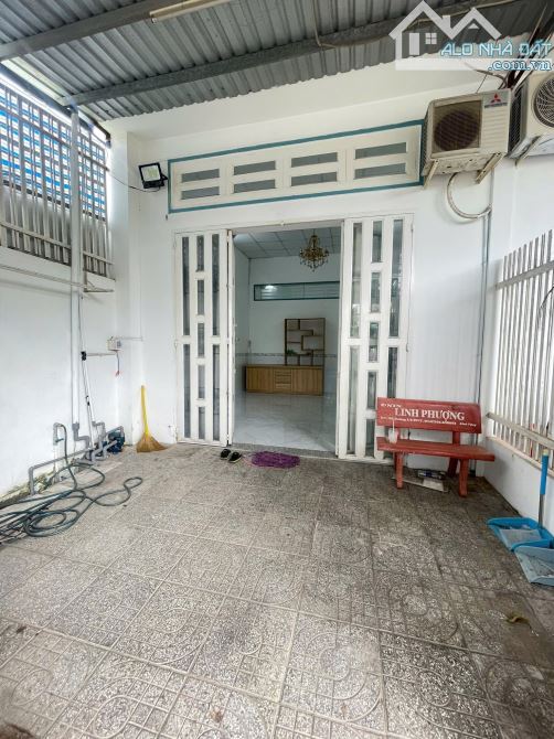 Bán lỗ vốn căn nhà Đ.Cây Da - củ chi - 133m2 - sổ riêng - 855 triệu