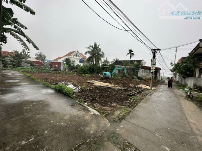 110m2 lô đất Đa Ngư , Tân Trào sát khu công nghiệp