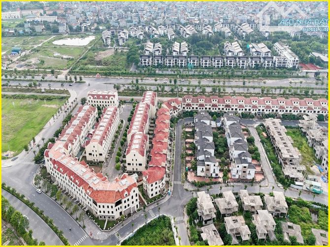 Giá đầu tư, biệt thự liền kề Nam An Khánh, cạnh góc, mặt đường to, sẵn sổ đổ 146m2