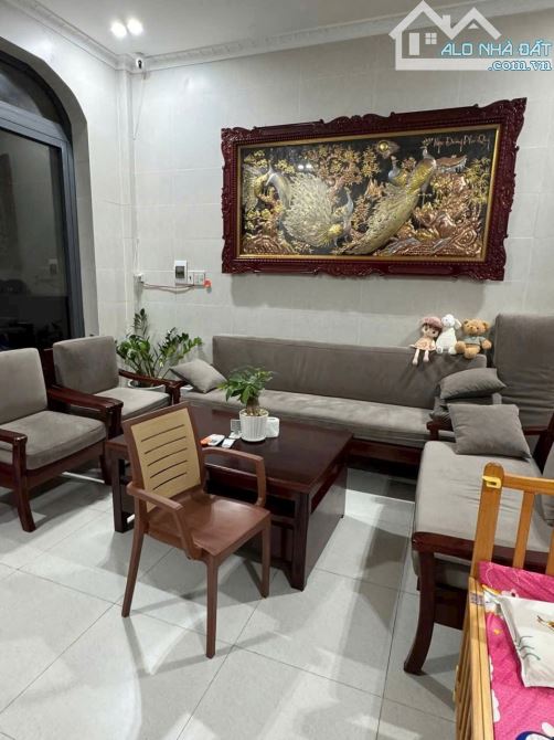 NHÀ 1 LẦU 6,1 Tỷ ĐƯỜNG XUÂN HỒNG, AN BÌNH, GẦN BV NHI, TP CẦN THƠ
