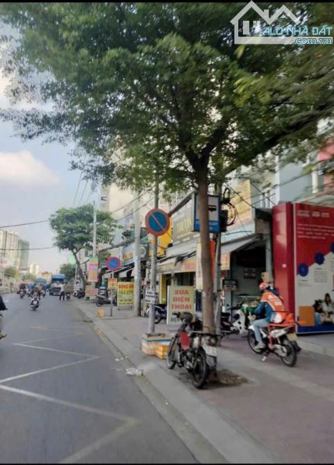 Mặt tiền đường Đào Tông Nguyên Nhà bè, KDBB đỉnh. 6*20 chỉ 9,4 tỷ. Gần Huỳnh Tấn Phát.