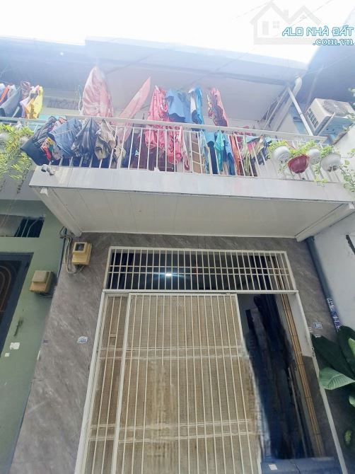 LŨY BÁN BÍCH - 25M2 - 2 TẦNG 1PN 2WC VÀI MÉT RA MẶT TIỀN - CHỈ 3.65 TỶ