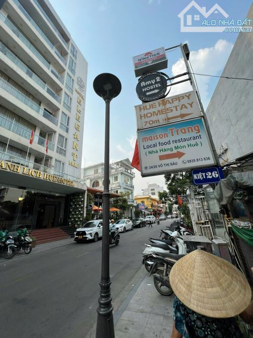 Bán 3 tầng mặt tiền Kinh doanh Nguyễn Công Trứ - Phú Hội, TP. Huế 140m2 Giá rẻ 14,x tỷ