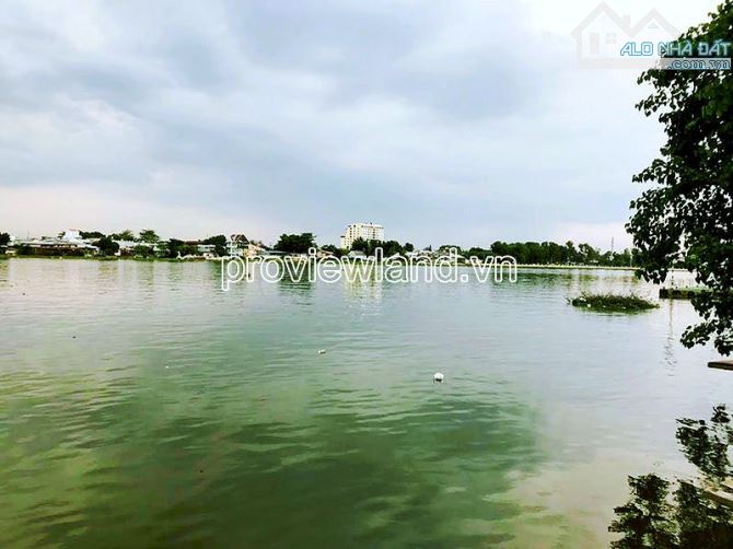 Biệt thự bờ sông Thảo Điền Nguyễn Văn Hưởng, 965m² đất vàng, mặt sông 18,6m, giá 325 tỷ