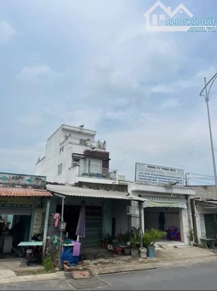 BÁN  NHÀ 201M2, MẶT TIỀN 4,4M TẠI LONG HẬU, CẦU GIUỘC, LONG AN