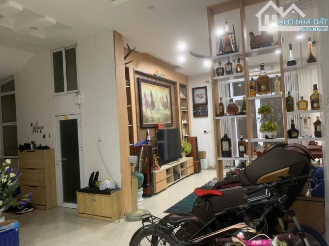 Biệt thự song lập BT2 Văn Quán – 231m², 3 mặt thoáng, gara 2 ô tô, full nội thất – 50 tỷ