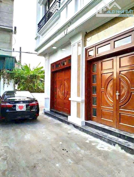 BÁN NHÀ THẠCH BÀN LONG BIÊN NHỈNH 5 TỶ 35m 5 TẦNG MT 5m Ô TÔ KINH DOANH Gần Aeon