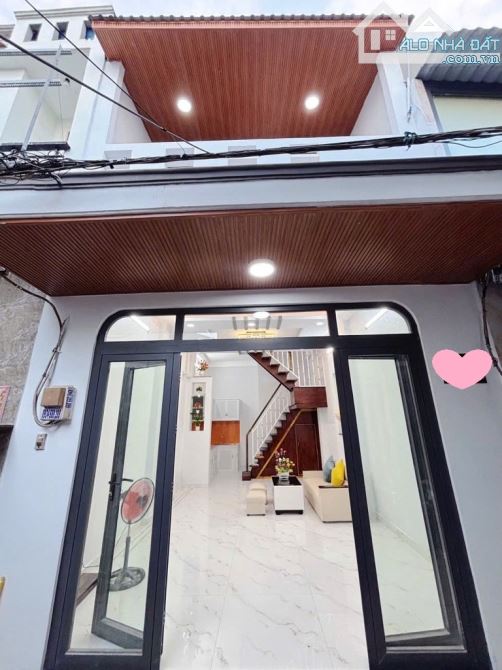Bán nhà 3 tầng đẹp, 32m² (4x8), Tân Hòa Đông, ngay Phan Anh, Tô Hiệu, chỉ hơn 3 tỷ