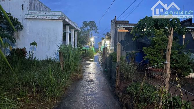 320tr b.á.n 338,2m2 đất nền, bao 200m thổ cư, gần Chợ Tân Điền, Gò Công, Tiền Giang.