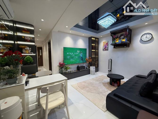 Tập thể Vip, 70m, 2ngủ, Ngõ ô tô, Nhà đẹp full nội thất cao cấp ở luôn, Tiện ích nhiều
