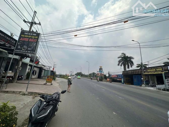 RA LÔ ĐẤT MẶT TIỀN 769 PHẠM VĂN ĐỒNG, NGAY CHỢ MỚI LONG THÀNH - 142M² GIÁ CHỈ 2 TỶ 150