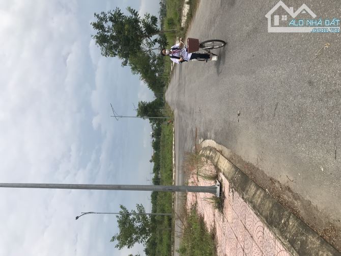 BÁN LÔ ĐẤT MẶT TIỀN PHẠM TRUNG MƯU THỊ TRẤN LA HÀ QUẢNG NGÃI