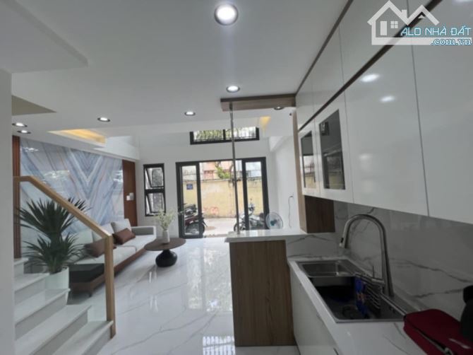 Nhà bán ngô đức kế, bình thạnh, 7.7 tỉ dtsd 112m2, hẻm xe tải sát mặt tiền, shr