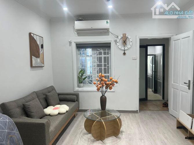 BÁN NHÀ TẬP THỂ MẶT PHỐ TĂNG BẠT HỔ- 3 PN- THOÁNG SÁNG- KHU DÂN TRÍ - Ô TÔ ĐỖ CỪA- DTSD 80