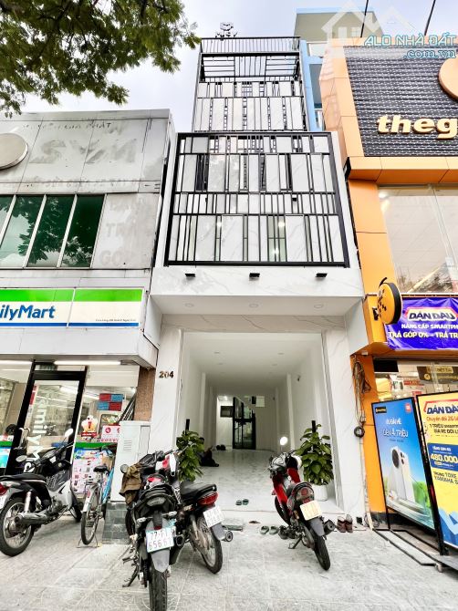 5 tỷ sở hữu nhà MT đường Huỳnh Văn Bánh, vị trí đẹp, ngay Nguyễn Văn Trỗi, bán gấp, 14 tỷ