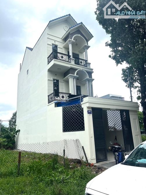 💰🏡 Bán Nhà 1 trệt 2 Lầu PHƯỜNG phú tân Tp thủ dầu 1 Bình Dương, Cực đẹp mới hoàn thiện