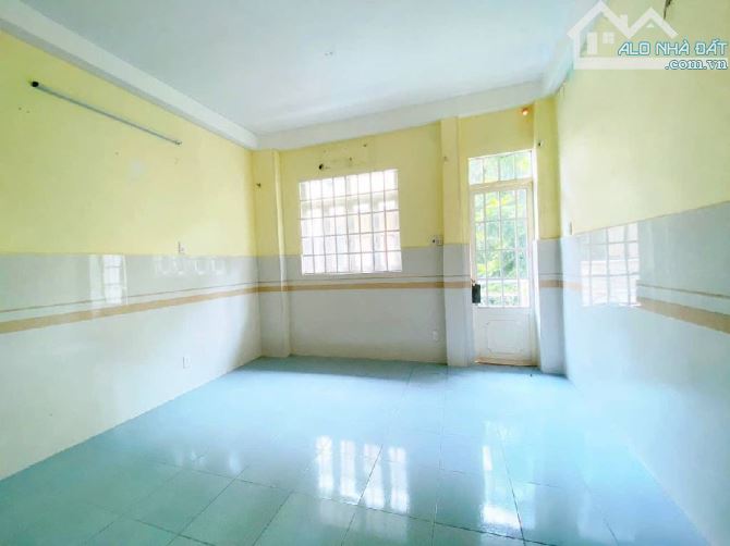 NHÀ 4 TẦNG KINH DƯƠNG VƯƠNG KHU ẨM THỰC QUẬN 6
