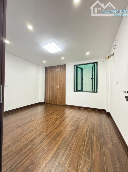 LƯƠNG SỬ C-ĐỐNG ĐA-4 TẦNG-40M2-NHÀ ĐẸP Ở NGAY-NGÕ THOÁNG-GẦN Ô TÔ TRÁNH-9.45 TỶ