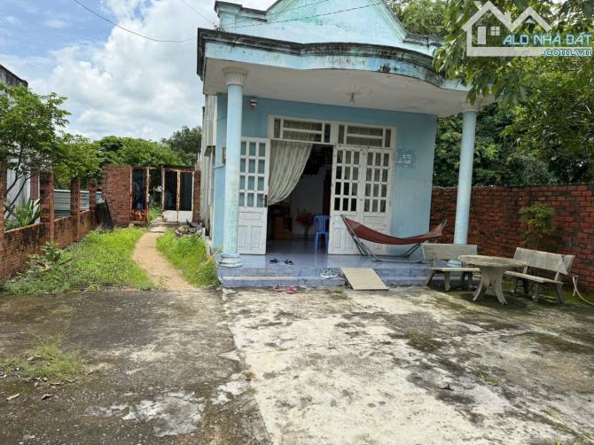 Bán đất có nhà cấp bốn tại Phước Hoà, Phú Mỹ Bà Rịa - DT: 460m2 - Giá bán: 4 tỷ 350 triệu