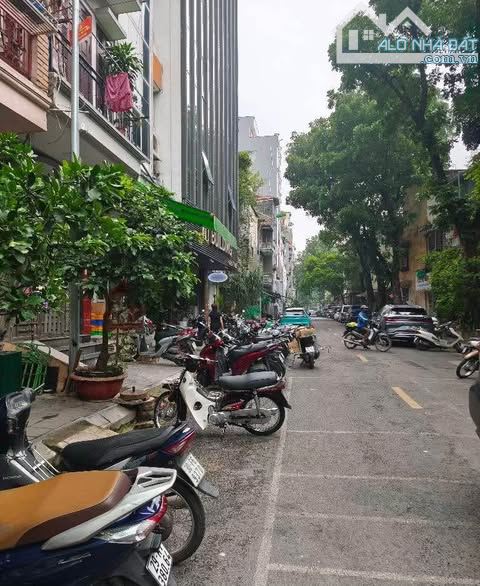 Tòa Căn Hộ Siêu Đẹp Hồ Tùng Mậu – Gần Ô Tô Tránh – Full Nội Thất – Doanh Thu 60Tr/Tháng