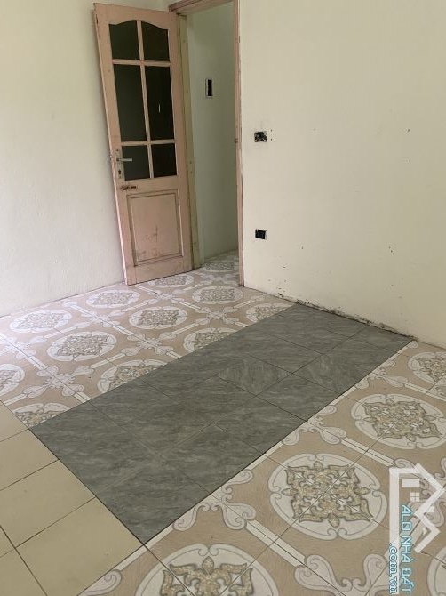 phòng ngõ 70 Trương Định, 20m2, ban công riêng, giá 1.8tr