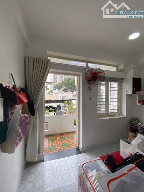 Bán căn Hộ Điện Biên Phủ, 33m2, Full nội thất, gần Vincom 3/2, Cao Thắng, chỉ hơn 1 tỷ