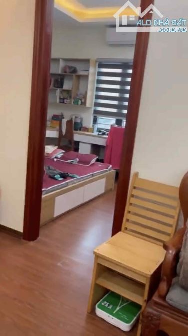 BÁN CĂN HỘ CC Z157 CẦU DIỄN, 2 NGỦ + 2WC, DT 64M, GIÁ SIÊU ĐẸP 3.85 tỷ ( MIỄN TRUNG GIAN )