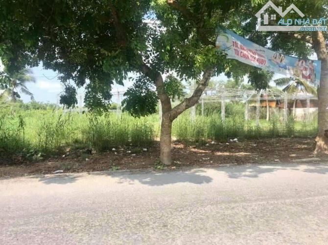 ✅ Bán đất 3000 m2 mặt tiền đường Tỉnh Lộ 925 (BOT số 10, về Ngã 6) ngang 40m giá 9.6 tỷ!