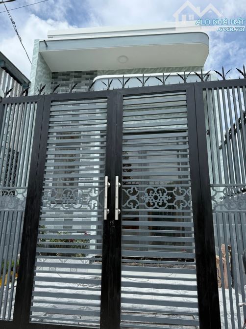 Bán gấp căn nhà Đ.Trần Văn Chẩm - củ chi - 150m2 - SHR - 885 Triệu