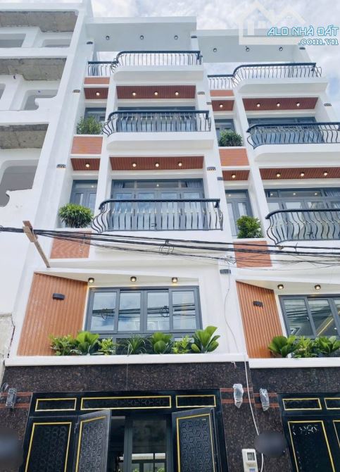 NHÀ 1 TRỆT 3 LẦU MỚI XÂY NGAY MẶT TIỀN NGUYỄN TRIỆU LUẬT - HỒ VĂN LONG