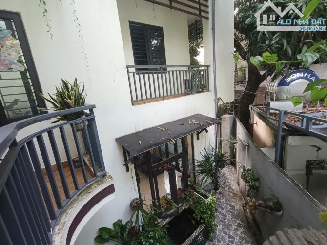 ⸻  BÁN BIỆT THỰ MINI SÂN VƯỜN – KIỆT Ô TÔ ĐỐNG ĐA – TRUNG TÂM HẢI CHÂU – DIỆN TÍCH 136M²