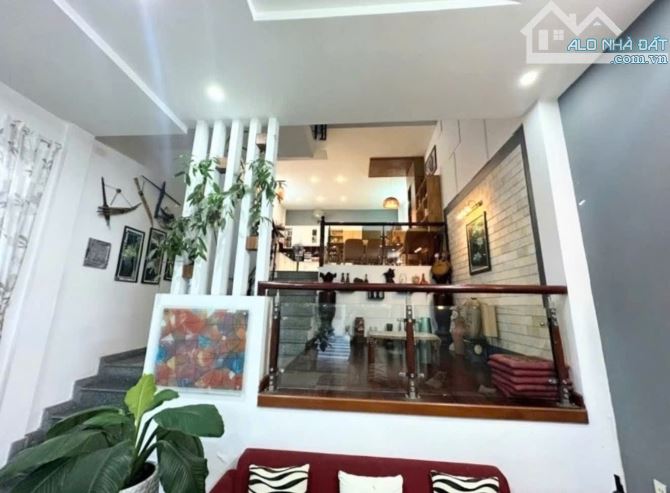 BIỆT THỰ  HUỲNH MẪN ĐẠT - LÔ GÓC 2 MẶT TIỀN - 100M2  – 3 TẦNG – NHÀ KIÊN CỐ - 12,7 TỶ
