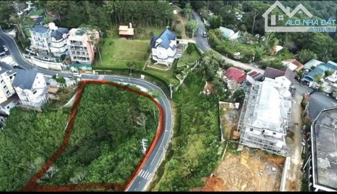 Chủ cần bán gấp lô đất VÀNG VIEW ĐỈNH TUYỆT ĐẸP nhìn thành phố mặt tiền đồi Đống Đa Đà Lạt