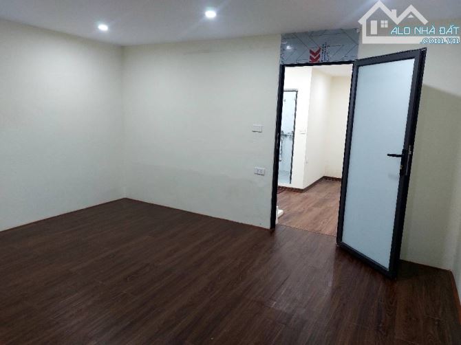 BÁN NHÀ QUẢNG AN - 40M2 – NGÕ NÔNG – CHỈ HƠN 2 TỶ
