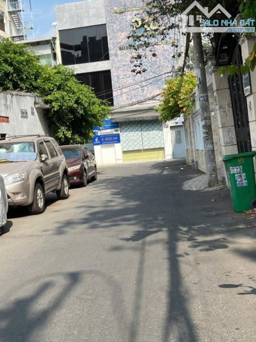 NGANG HIẾM 5M, NGAY HXH XÔ VIẾT NGHỆ TĨNH, BT, 5X22, NỞ HẬU 5.4M, 4 TẦNG, GIÁ: 17.9 TỶ