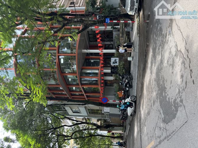 Ô TÔ VÀO NHÀ - THOÁNG TRƯỚC SAU - TIỆN ÍCH NGẬP TRÀN