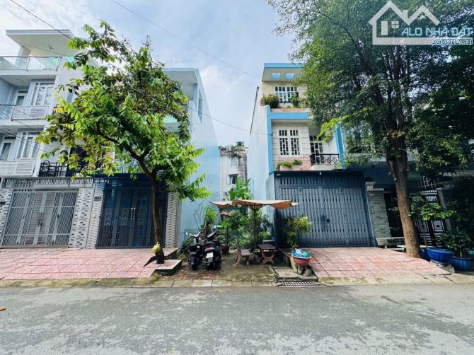 Bán lô dất khu Nam Long Phú Thuận, Quận 7, Dt 4x20m. Giá 9,5 tỷ