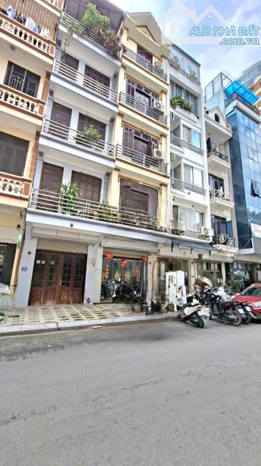 Bán nhà Xuân La 75m2, 5 tầng ôtô tránh, giá 26 tỷ. Tây Hồ