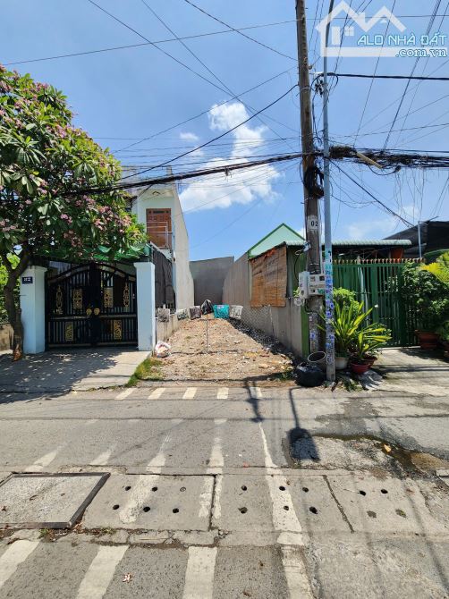 Bán đất mặt tiền đường Nguyễn Văn Trỗi, gần chợ Dĩ An 1 chỉ 500m, p.Dĩ An, Tp.Dĩ An