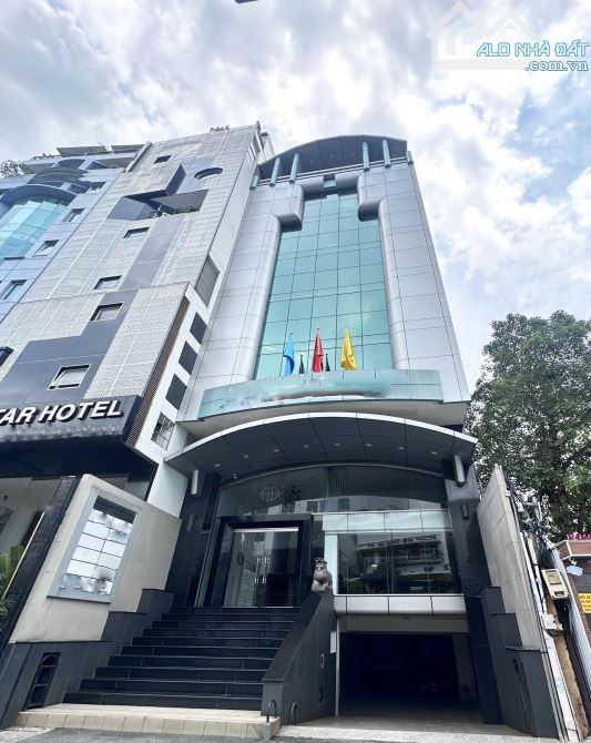 Siêu phẩm tòa nhà MT Nguyễn Văn Linh, Q.7 - DT:8x20m - Hầm 7T TM - HĐT:260trđ - Giá 40 tỷ