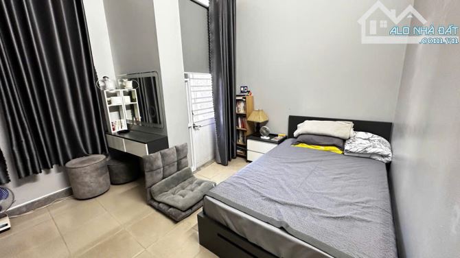 🌸BÁN NHÀ PHỐ LÊ DUẨN 160M² NGANG 10M – DÒNG TIỀN CHẮC – ĐẦU TƯ ĐỈNH. CHỈ HƠN 6 TỶ.