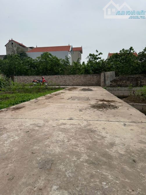 GIÁ RẺ Ô TÔ ĐỖ CỬA CHƯƠNG LỘC - CHƯƠNG DƯƠNG - THƯỜNG TÍN **