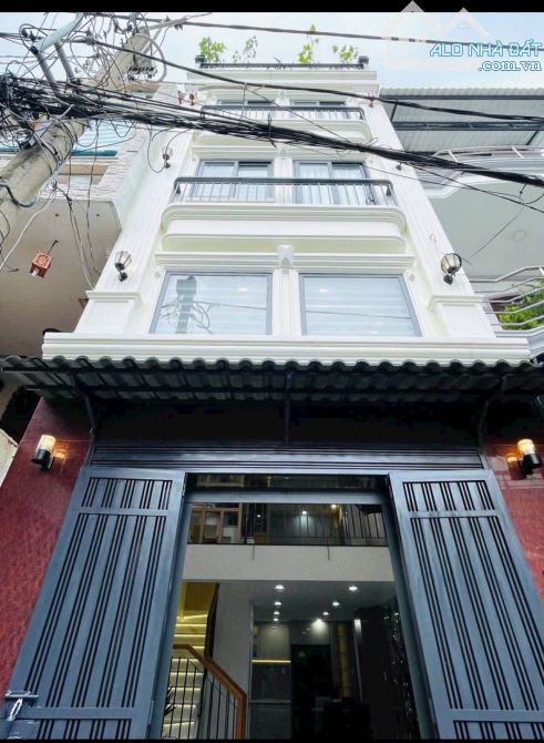 Nhà ở 5 tầng Trung tâm Q7, cạnh Q4 dt 68m2 4x17m nở hậu, chỉ 8.3 tỷ
