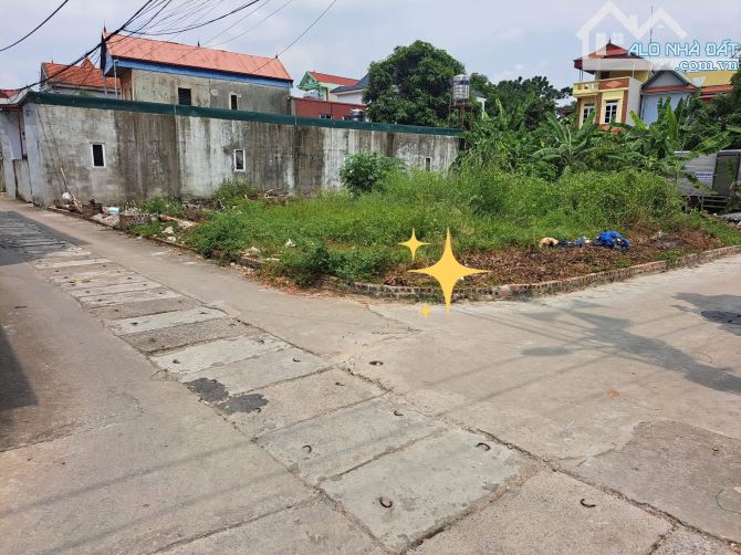 THỬA ĐẤT LÔ GÓC - ĐƯỜNG TRỤC KINH DOANH - GIÁ ĐẦU TƯ - BÁN ĐẤT ĐỂ Ở HOẶC ĐẦU TƯ.